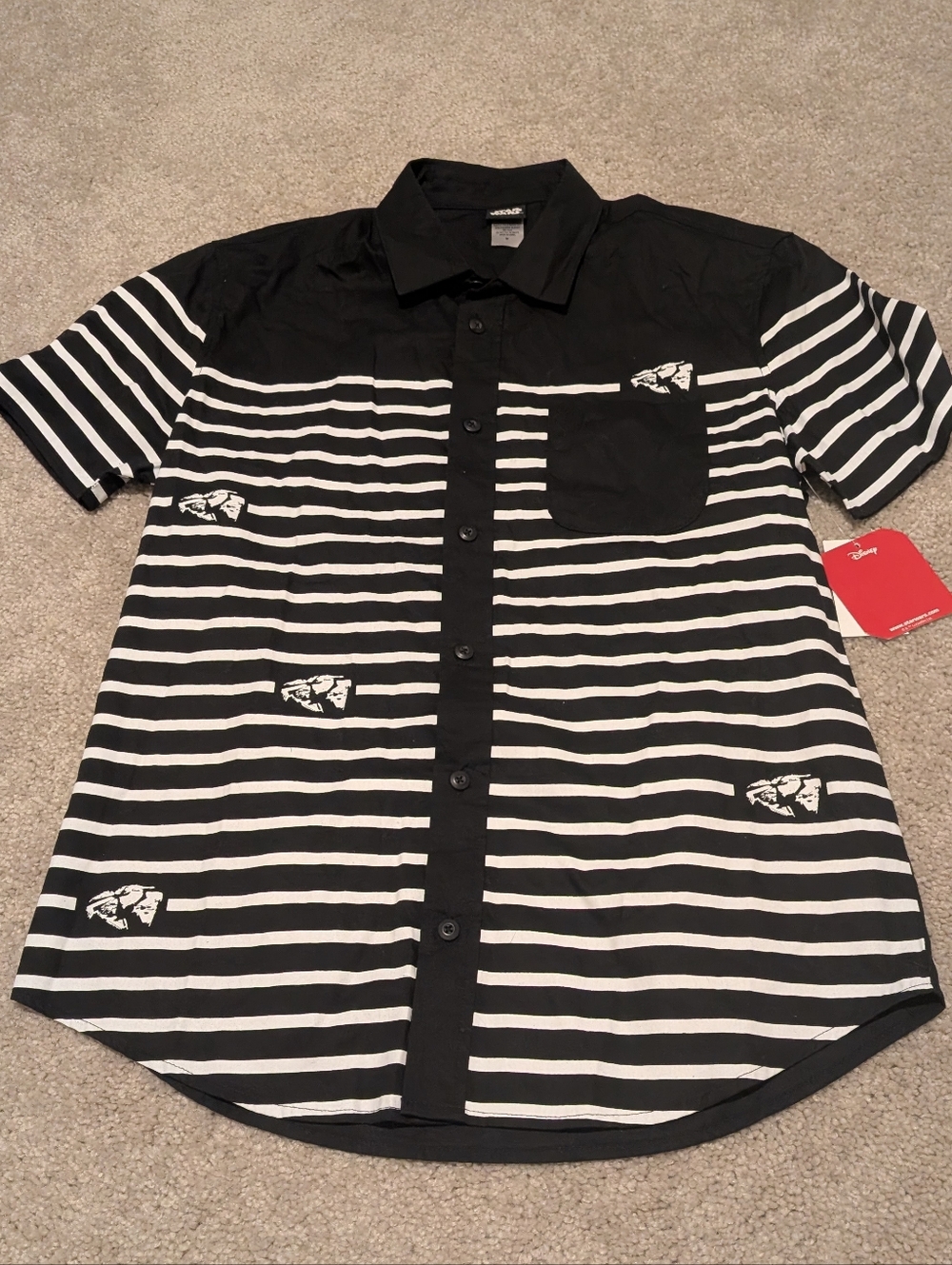 NWT Disney STAR WARS Millennium Falcon Stripe Short Sleeve Button Up Shirt Med